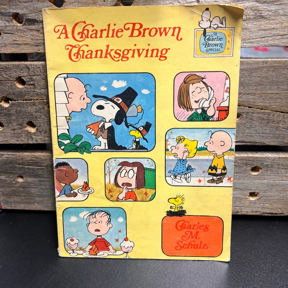 Vintage 1974 A Charlie Brown Thanksgiving Scholastic Paperback Charles M Schulz